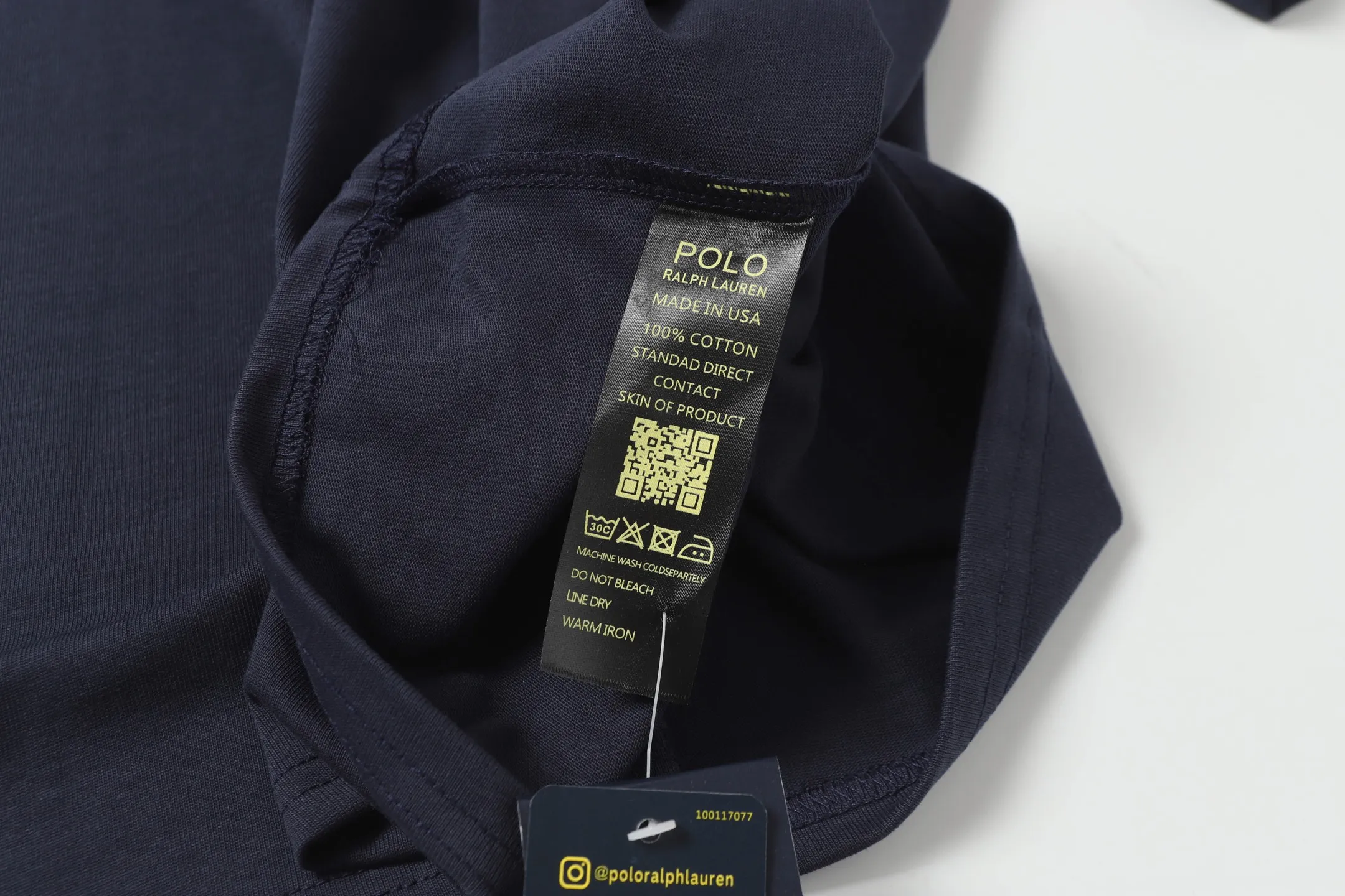 P130 Style number: A001 [Ralph Lauren classic embroidered round neck basic short sleeves] ✅270g double yarn fabric, custom woven and dyed threads ✅Original stickers Scan the QR code to enter the official website ✅Large version, loose and stylish, can wear up to 200 pounds Color: black, white, navy blue, gray Size: S-XL